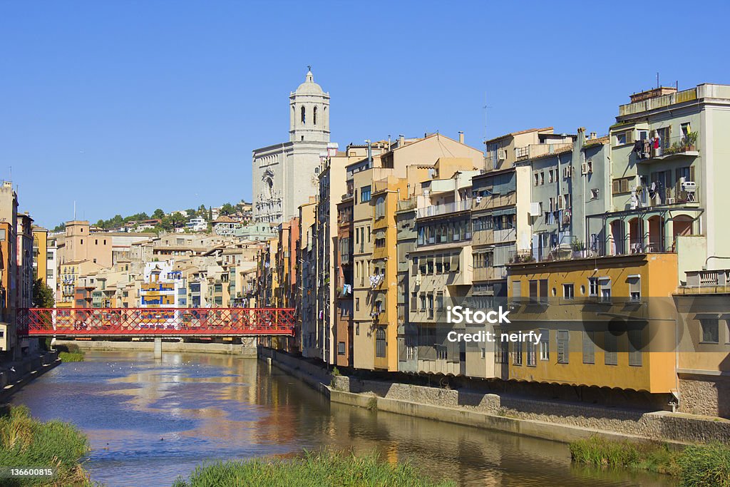 Vecchia città di Girona, Spagna - Foto stock royalty-free di Provincia di Girona