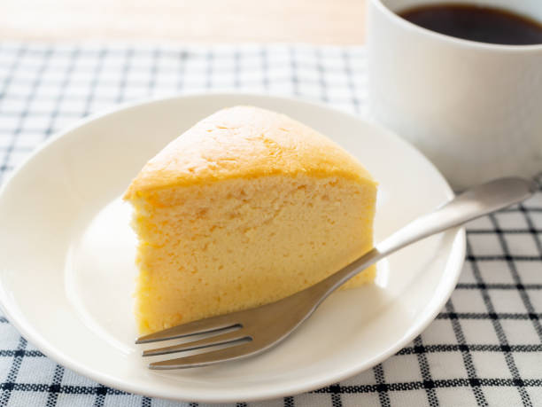 istock Jiggly Japanese Cotton Cheesecake on a plate 1366008162
