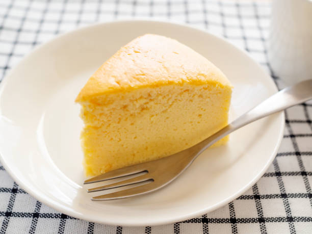 istock Jiggly Japanese Cotton Cheesecake on a plate 1366008164