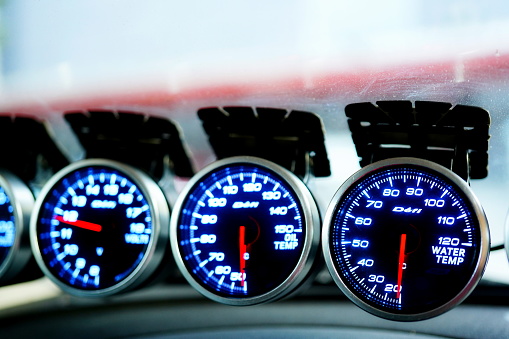 Instruments of measuremen in car