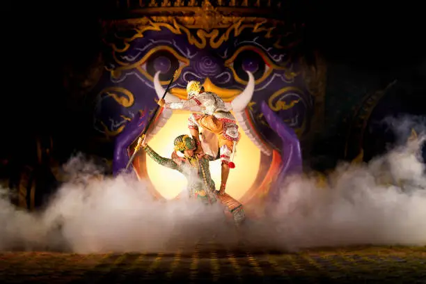 Thai culture dancing art in masked khon. Tosakan and Hanuman, the main character in the Ramayana poem.