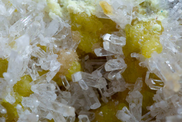 istock sulphur mineral specimen stone rock geology gem crystal 1366085437