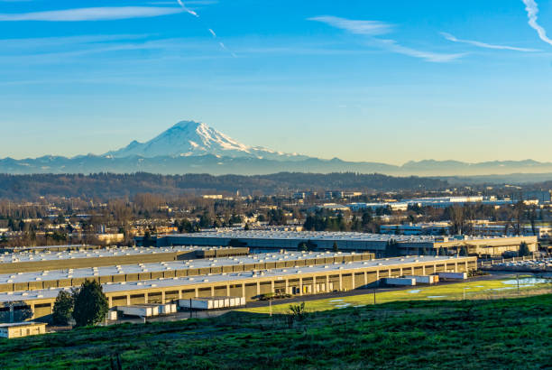 istock Tukwila And Rainier 6 1366097265