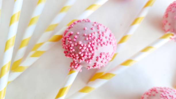istock pink cake pops, homemade sweets 1366115497