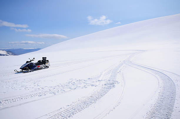 istock Snowmobile on Vatnajokull Glacier 136621670