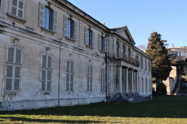 istock Viviers - Mairie 1366290920
