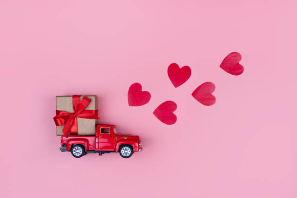 istock Bright packaging for purchases, gifts and parcels on a pink background. 1366292041