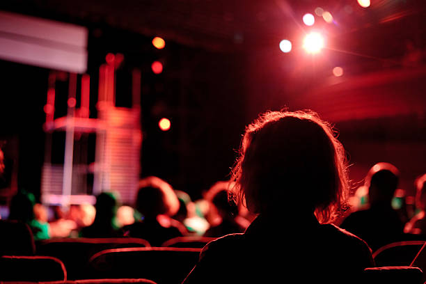 público de cinema - palco imagens e fotografias de stock