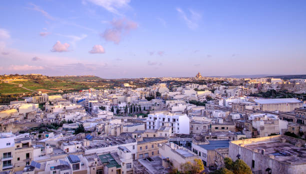 panorama di rabat, gozo, malta - rabat gozo foto e immagini stock