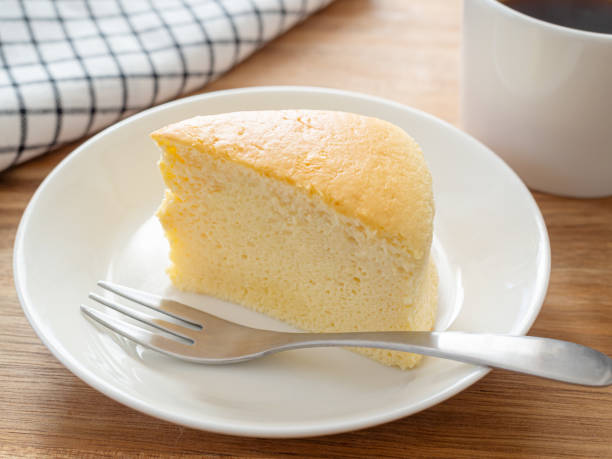 istock Jiggly Japanese Cotton Cheesecake on a plate 1366333804