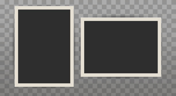 dvě staré fotografie. starý fotorámeček. 3d realistická vektorová ilustrace - na okraji fotky stock ilustrace