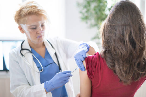 istock Teenager's vaccination 1366395363