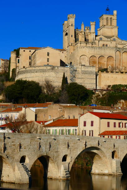 istock Beziers, the town and the old bridge 1366422344