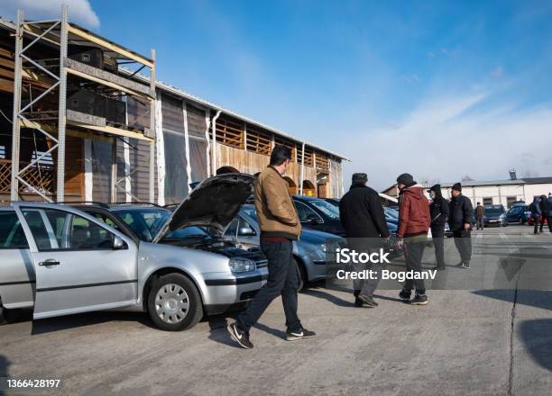 Many People Are Looking To Buy A Used Car Stock Photo - Download Image Now - Buying, Vintage Car, Car