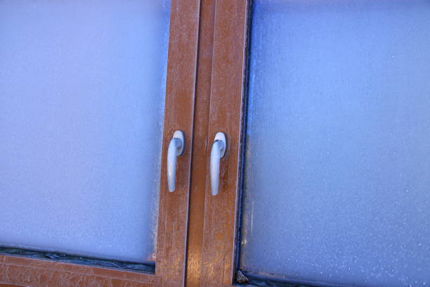 istock Window is frozen from the inside because of the cold 1366430407