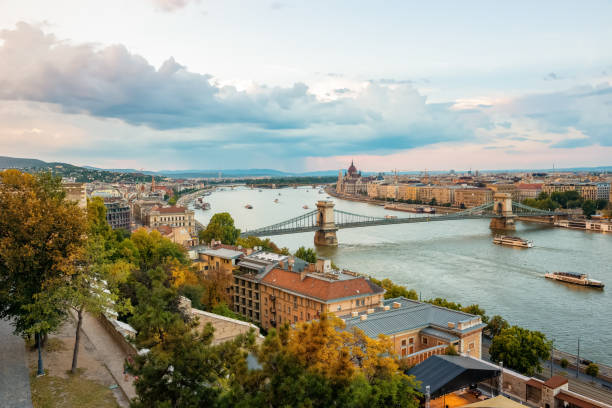 istock View of Budapest in autumn 1366437199