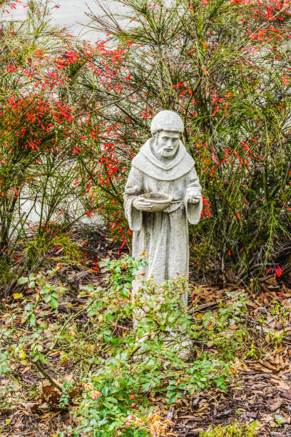 jardín de estatuas de san francisco misión nombre dios san agustín florida - saint augustine cathedral fotografías e imágenes de stock
