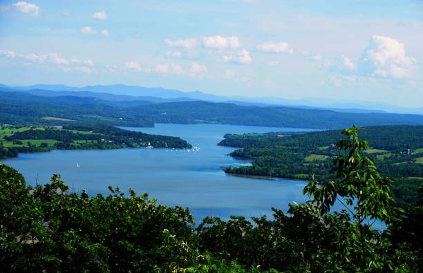 istock Green Mountains of Vermont 1366451131