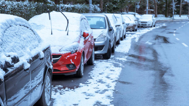 istock parked cars 1366478967