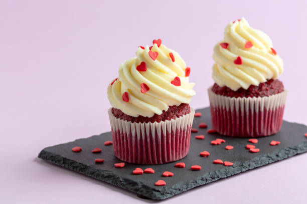 istock Homemade Red velvet cupcakes. 1366538995