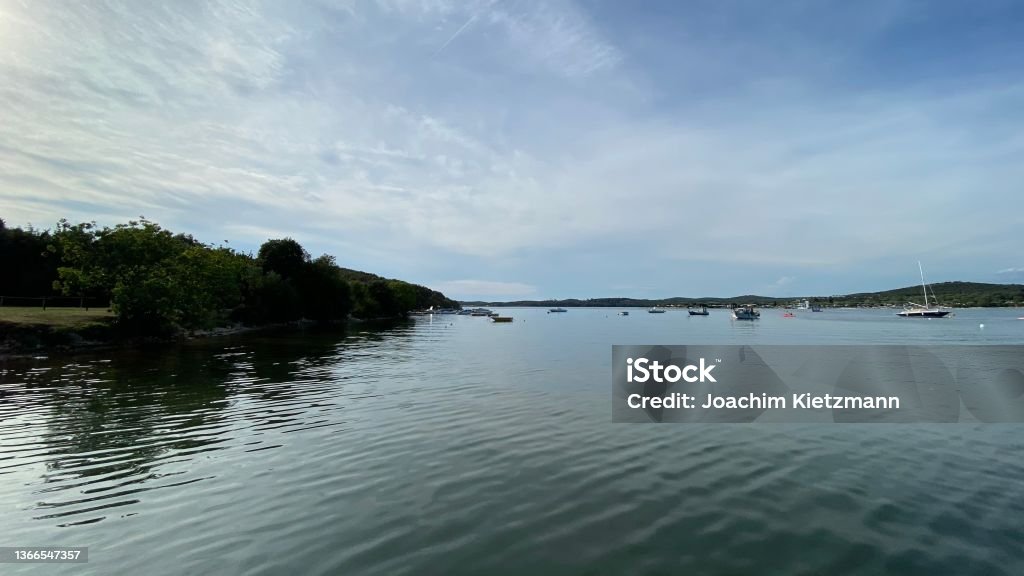 Limski Kanal zwischen Rovinj und Vrsar Istrien Kroatien Summer on the Mediterranean Adriatic Sea Stock Photo