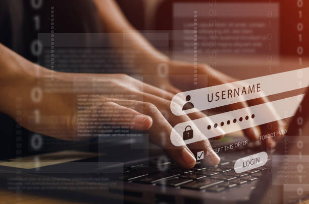 il programmatore sta accedendo e crittografandolo per sicurezza. con tecnologia di sicurezza informatica, progettazione di siti web e concetto informatico di sicurezza sociale - password foto e immagini stock