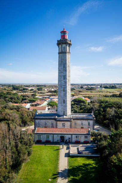 istock Whale lighthouse - Phare des baleines - in Re island 1366556716