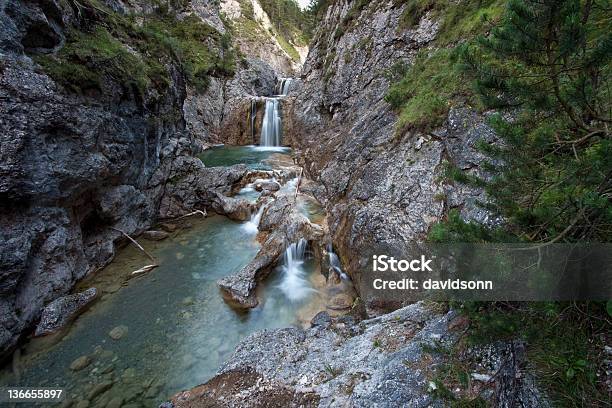 Canyon - Fotografias de stock e mais imagens de Alpes Europeus - Alpes Europeus, Ao Ar Livre, Cascata