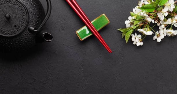 istock Japanese teapot and sushi chopsticks 1366560116