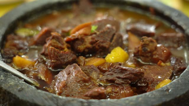 Chinese Cuisine: Beef Stew with Potatoes