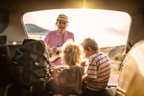 istock Family summer road trip 1366598296
