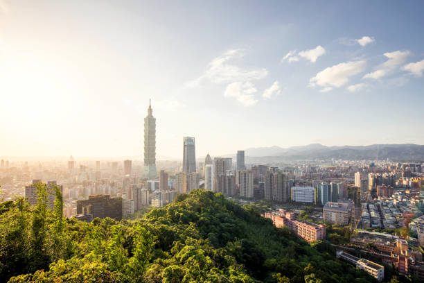 istock Panorama Sunset of Taipei 101 1366604944