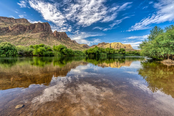 Salt River and the Bulldog Cliffs Salt River and the Bulldog Cliffs in the Sonoran Desert near Phoenix, Arizona river salt stock pictures, royalty-free photos & images