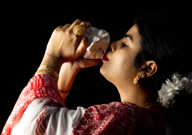 istock Religious Indian woman in saree 1366613541