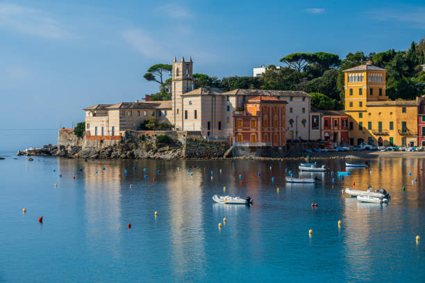 istock Baia del Silenzio in Sestri Levante 1366669762