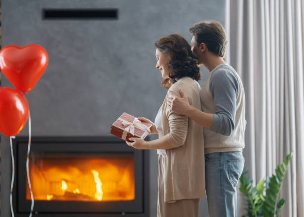 istock couple on valentine's day 1366708413