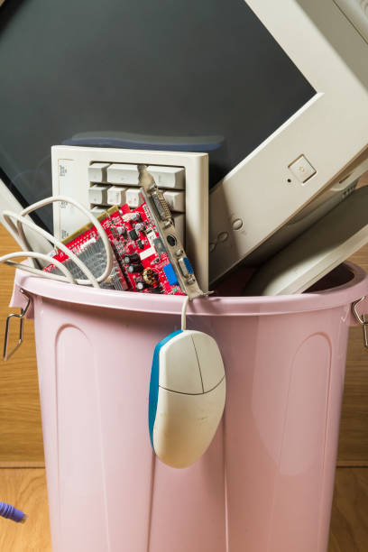 120+ computer mouse garbage garbage can technology... 130+ Computer Mouse Garbage Garbage Can Technology Stock Photos ...
