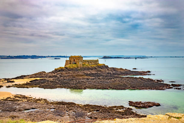 istock Saint Malo and Dinard 1366763961
