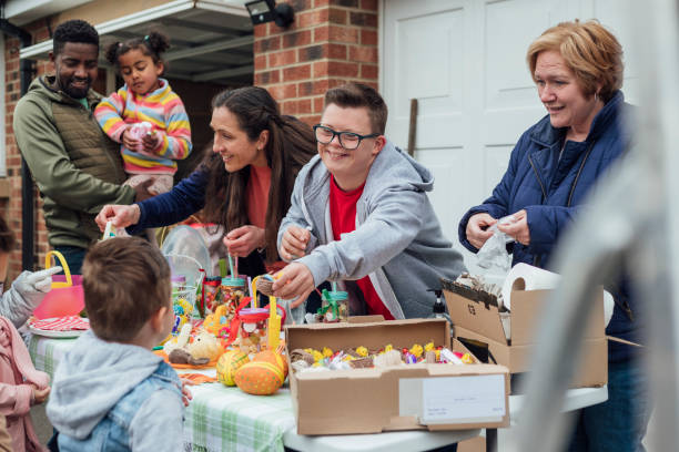 istock Enjoying Easter with a Yard Sale 1366797503