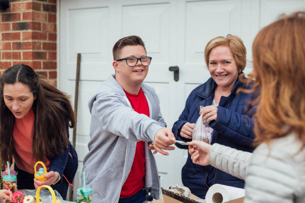 istock Buying an Item at a Yard Sale 1366797538