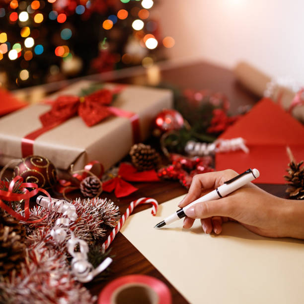 istock Put your Christmas wishes on paper 1366917526