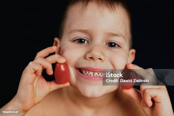 Boy With Tomato Stock Photo - Download Image Now - Boys, Child, Childhood