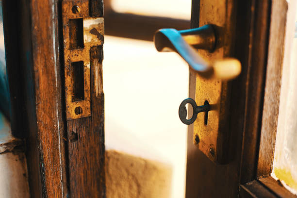 キーのキーホール - locksmith house rental key real estate ストックフォトと画像