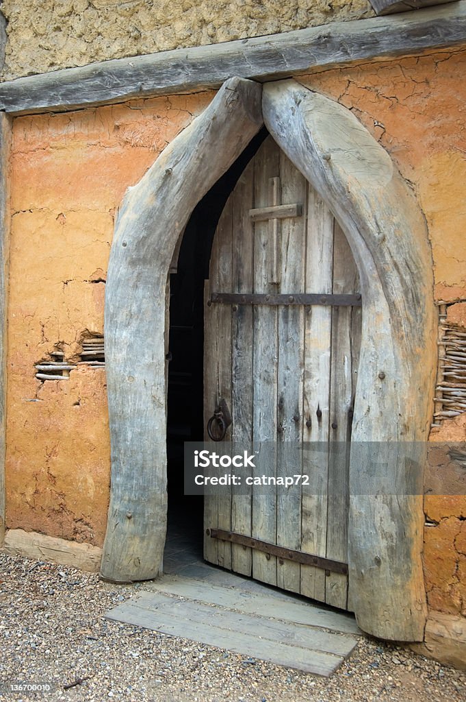 Igreja de porta aberta - Foto de stock de Primeiro plano royalty-free