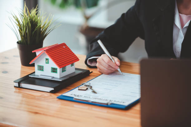 istock Real estate investment ideas and contracts 1367011723