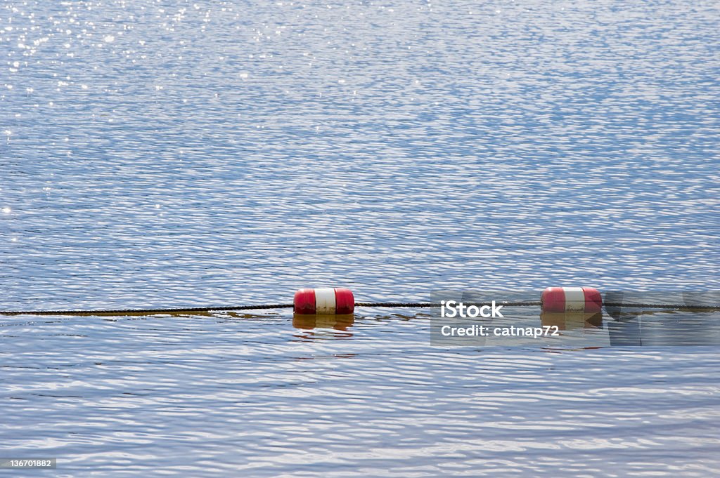 Buoys in acqua blu lago - Foto stock royalty-free di Acqua