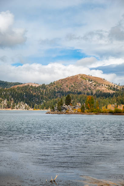 istock Lake Marlette Shore in the Fall 1367031636