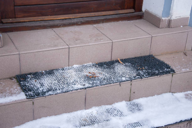 istock Door Mat Snow Pictures , 1367072578