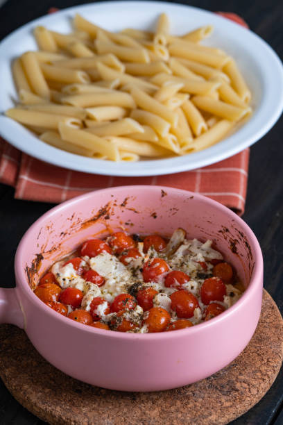 cherry tomatoes, ricotta cheese and herbs pasta