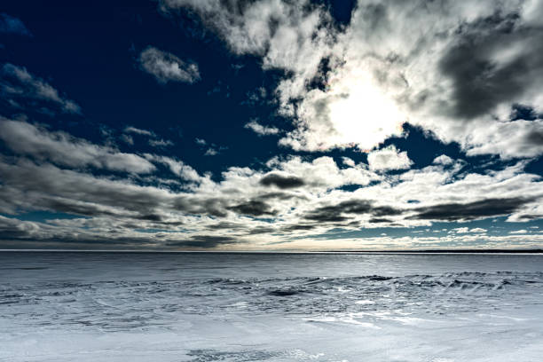 iceberg en el lago hurón - pitts fotografías e imágenes de stock